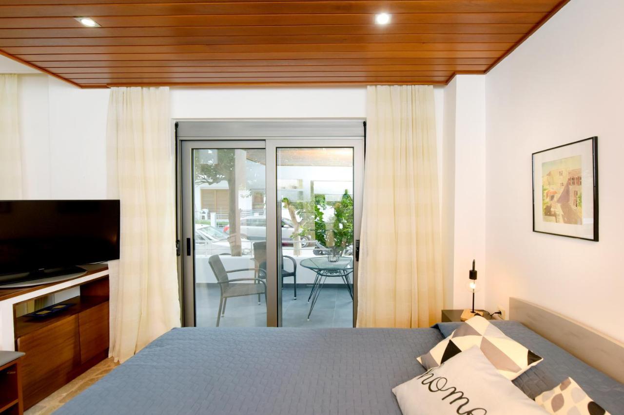 Martha'S Home Rhodes City Екстер'єр фото